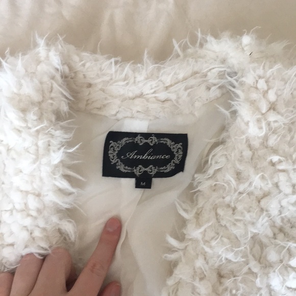 AMBIANCE/ plush faux fur jacket - Picture 7 of 8